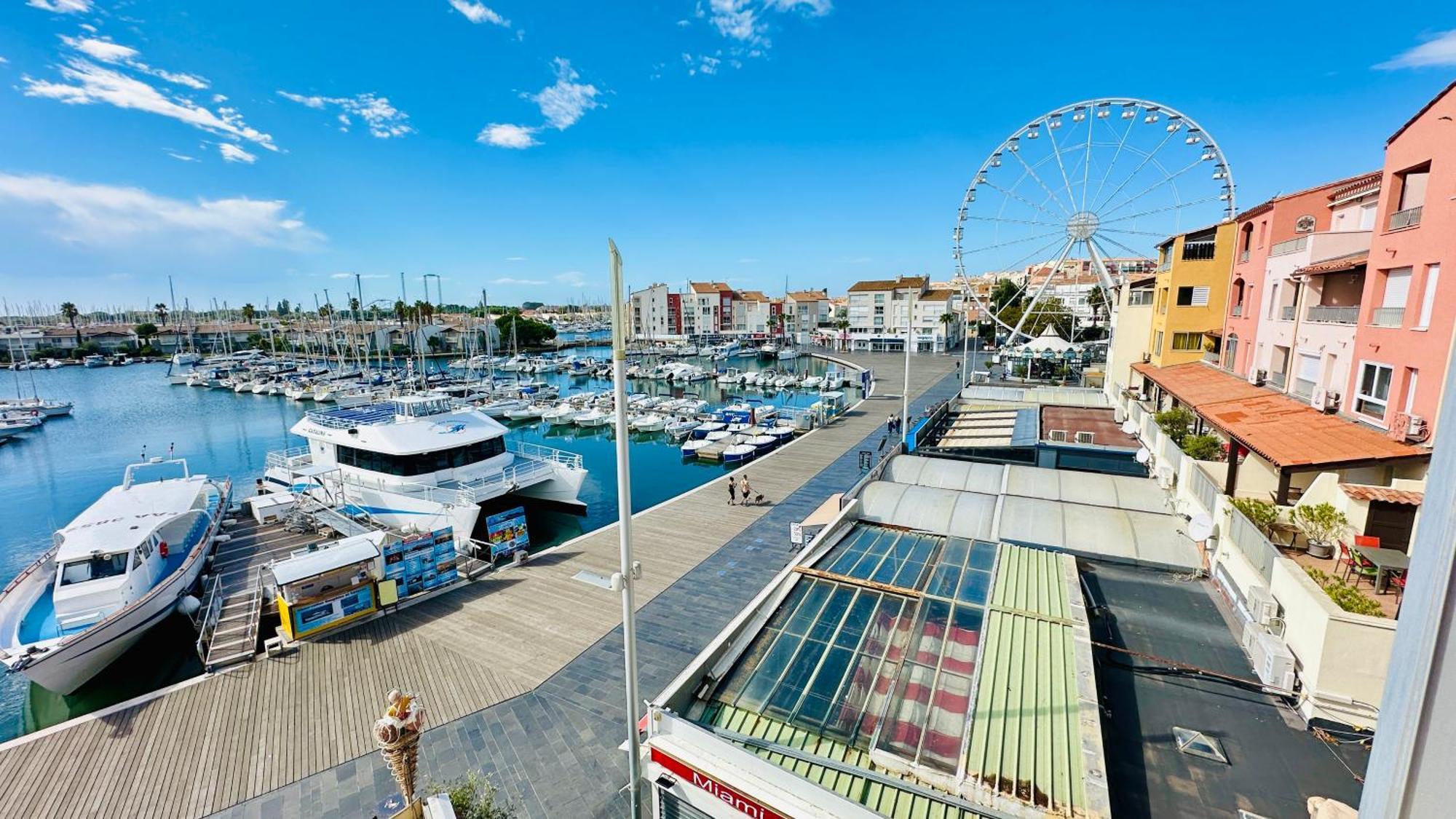 Studio Face Au Port Agde Exterior photo